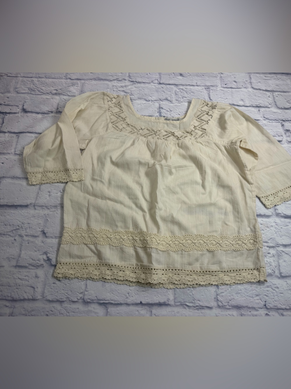 Girls' Jak & Peppar Cream Crochet/Lace-Trim Peasant Top. Size 12